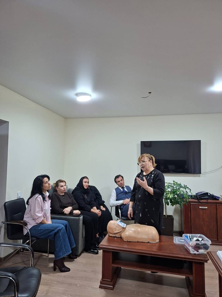 Обучающее мероприятие по оказанию первой помощи прошло в Комитете по рыбному хозяйству